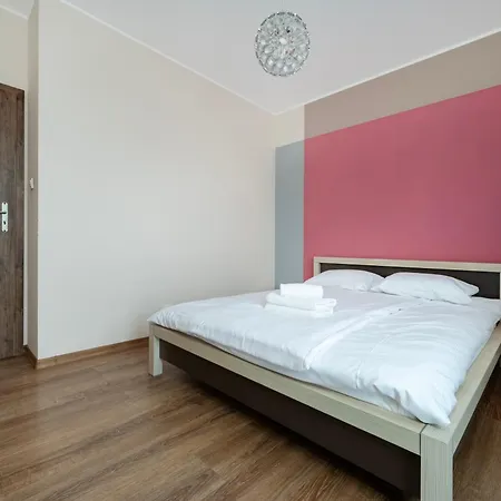 Apartment Niciarniana Spacious Lodz (Lodz)
