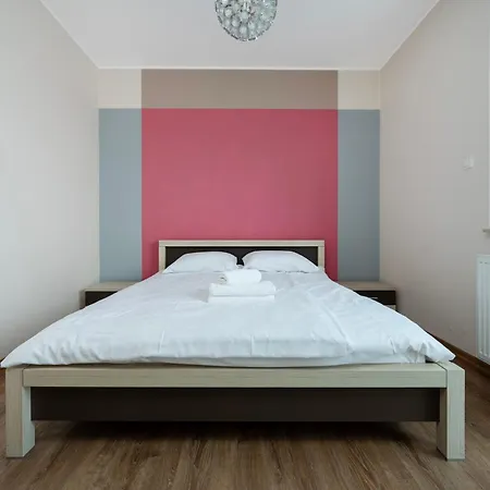 Niciarniana Spacious *