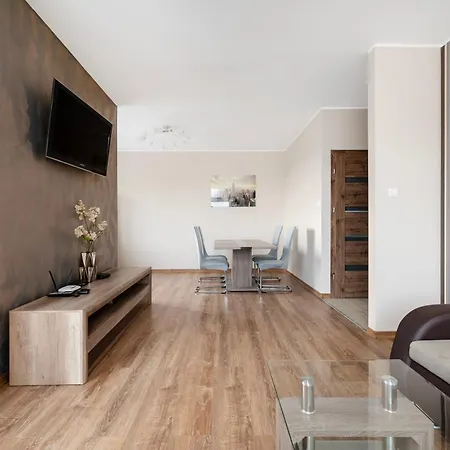 Niciarniana Spacious Apartment