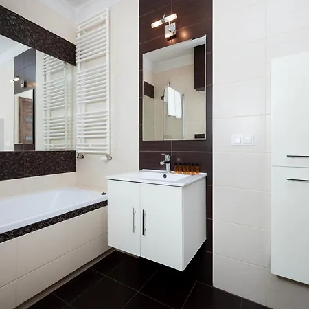 Apartment Niciarniana Spacious *